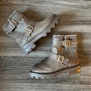 Teddy Lined Suede Biker Boots //